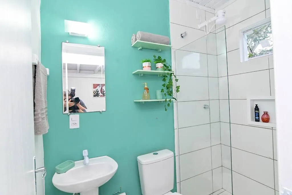 Tinyhouse Ch2 A5Min De Jurere In Ar Cond E Netflix Villa Florianopolis Holiday home